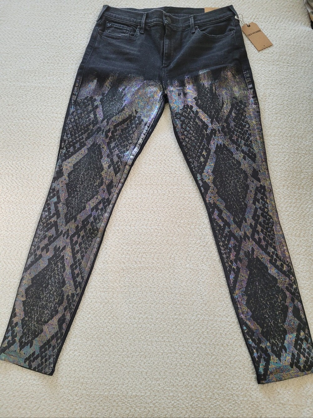 True Religion Halle Black Denim Jeans Midrise 32 Waist NWT Snakeskin Look